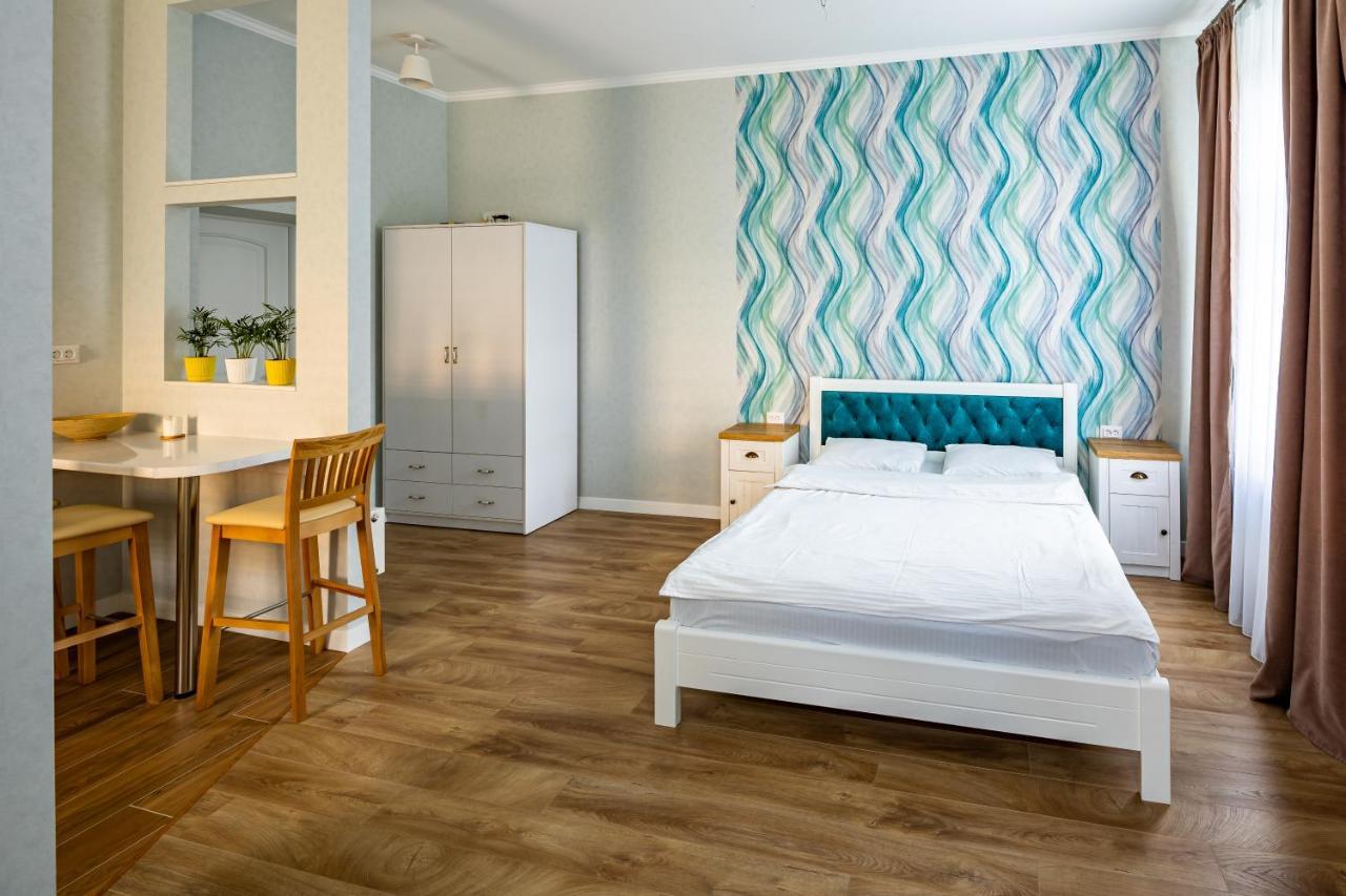 Leontovycha Apartment Lviv Extérieur photo