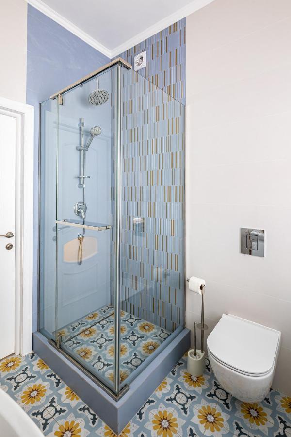 Leontovycha Apartment Lviv Extérieur photo